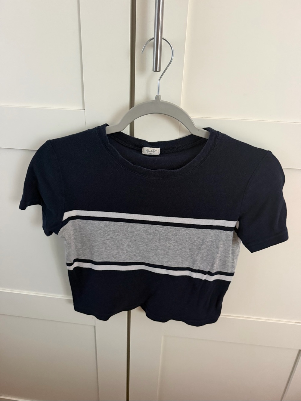 Brandy Melville Navy and Gray Striped Crop Tee